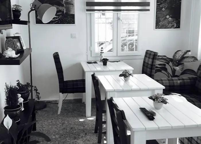 أغان بنسيون بودروم